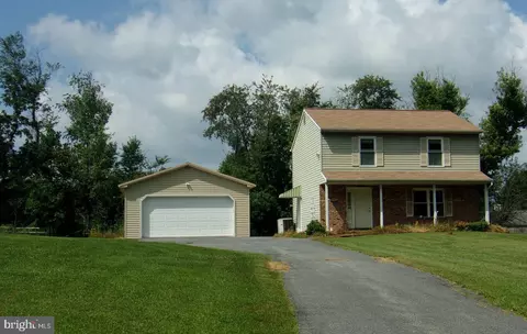 4107 Murphys Run Ct, Hampstead, MD 21074