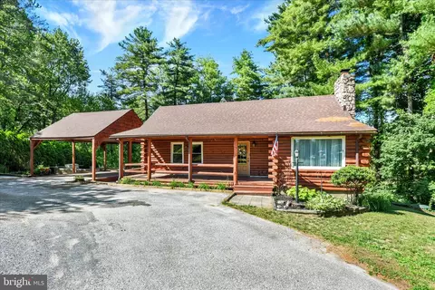 3299 Lineboro Rd, Manchester, MD 21102