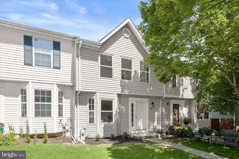 782 Medinah Cir, Westminster, MD 21158