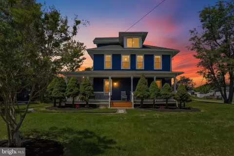 6504 Freedom Ave, Sykesville, MD 21784