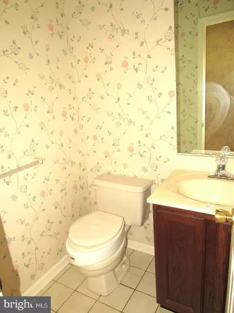 Bath - 681 Hook Rd, Westminster, MD 21157 photo 1 of 5