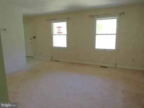 Living - 681 Hook Rd, Westminster, MD 21157 photo 1 of 5