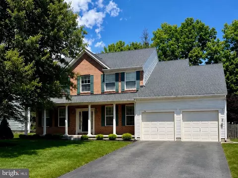 746 Eden Farm Cir, Westminster, MD 21157