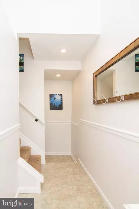 Entry Way - 4609 Marksman Ct, Hampstead, MD 21074 photo 4 of 6
