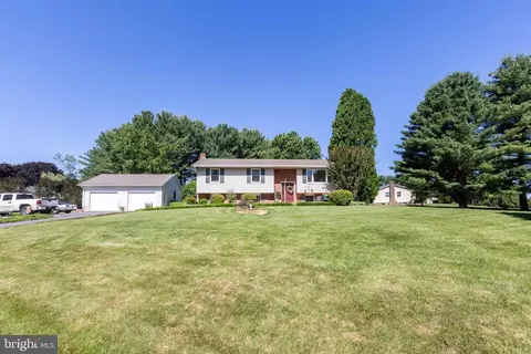 2698 Rainbow Dr, Westminster, MD 21157