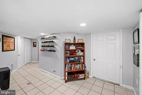 Entry Way - 75 S Ralph St S, Westminster, MD 21157 photo 5 of 5