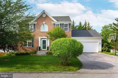 4022 Herdsman Dr, Hampstead, MD 21074