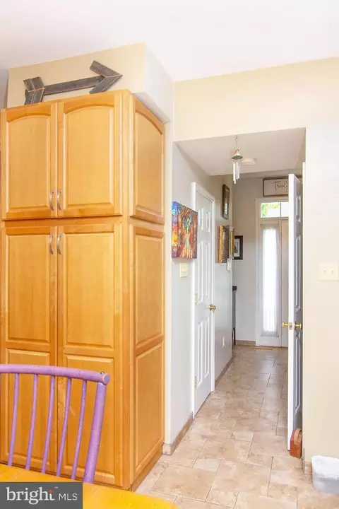 Entry Way - 4022 Herdsman Dr, Hampstead, MD 21074 photo 5 of 9