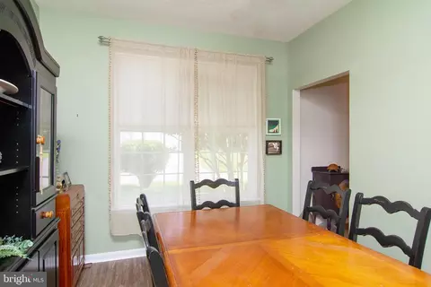 Entry Way - 4022 Herdsman Dr, Hampstead, MD 21074 photo 6 of 9