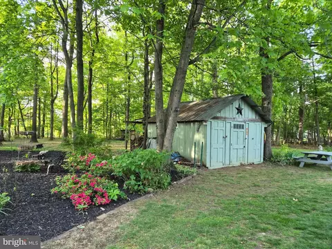 Exterior - 2404 Braddock Rd, Mount Airy, MD 21771 photo 4 of 12