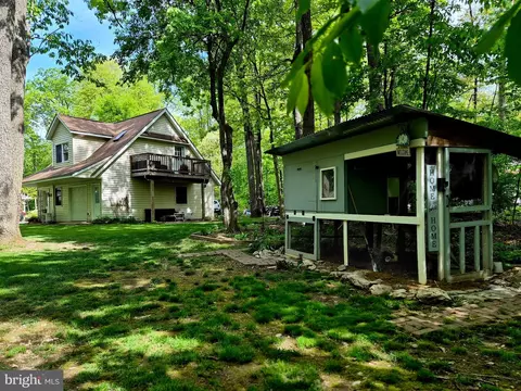 Exterior - 2404 Braddock Rd, Mount Airy, MD 21771 photo 3 of 12