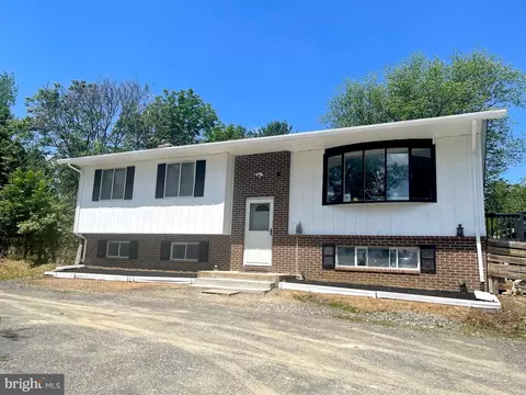 1604 Old New Windsor Rd, New Windsor, MD 21776