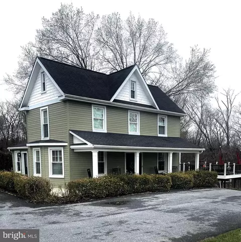 2546 Hollingsworth Rd, Reisterstown, MD 21136