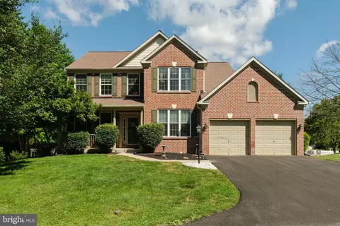 5766 Oyster Bay Dr, Eldersburg, MD 21784