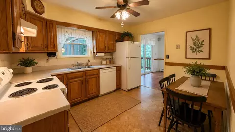Entry Way - 220 Hideaway Dr, Westminster, MD 21157 photo 1 of 2