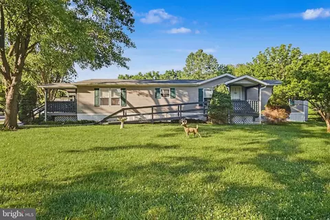 121 Lassiter Cir, Finksburg, MD 21048