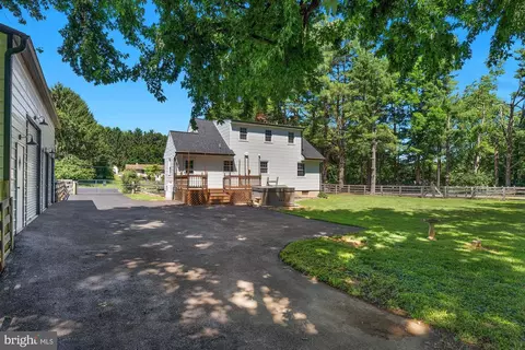 Exterior - 932 Bear Branch Rd, Westminster, MD 21157 photo 8 of 21