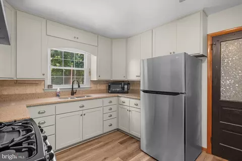 Kitchen - 932 Bear Branch Rd, Westminster, MD 21157 photo 3 of 3