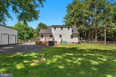 Exterior - 932 Bear Branch Rd, Westminster, MD 21157 photo 2 of 21