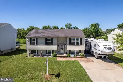517 Trevanion Ter, Taneytown, MD 21787