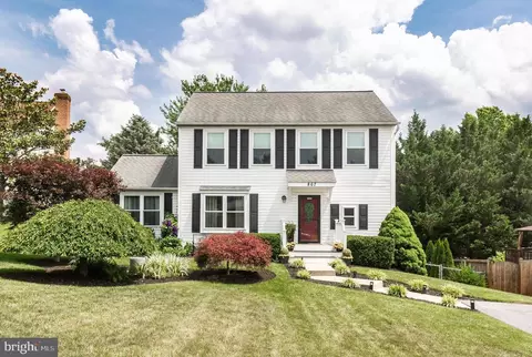 867 Elmwood Ct, Westminster, MD 21158