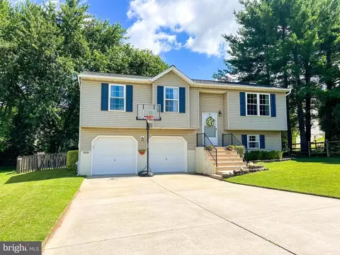 3838 Dakota Rd, Hampstead, MD 21074