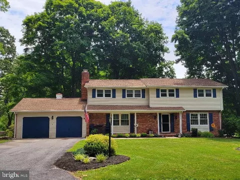 5928 Grace Lee Ave, Sykesville, MD 21784