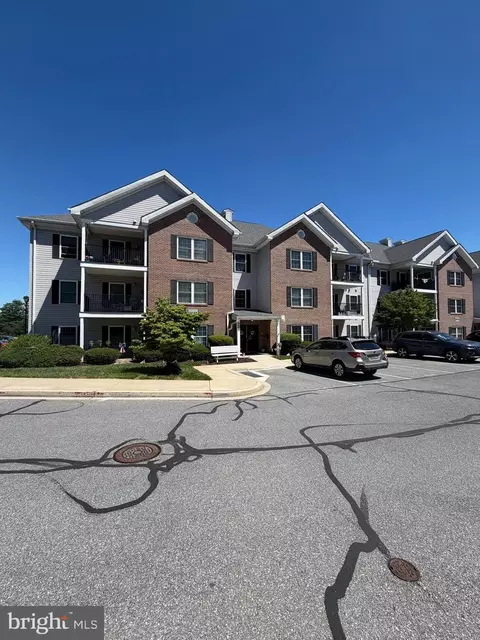 6508 Ridenour Way E #2B, Sykesville, MD 21784