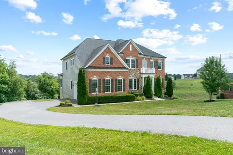 555 Parkland Rd, Eldersburg, MD 21784