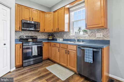 Kitchen - 1738 Upper Forde Ln, Hampstead, MD 21074 photo 2 of 2