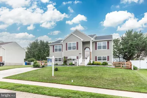 112 Baumgardner Ave, Taneytown, MD 21787