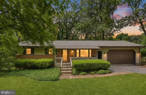 3702 Diane Ave, Hampstead, MD 21074