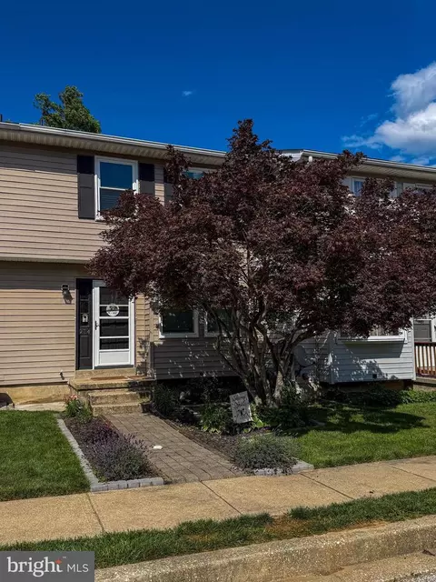 974 Sugar Maple St, Hampstead, MD 21074