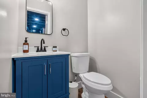 Bath - 4200 Wolf Ct, Hampstead, MD 21074 photo 1 of 3