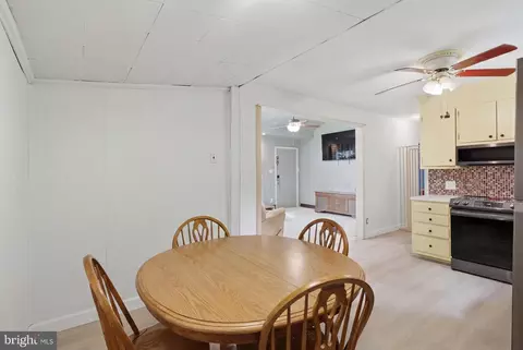 Entry Way - 106 E Deep Run Rd, Westminster, MD 21158 photo 1 of 2