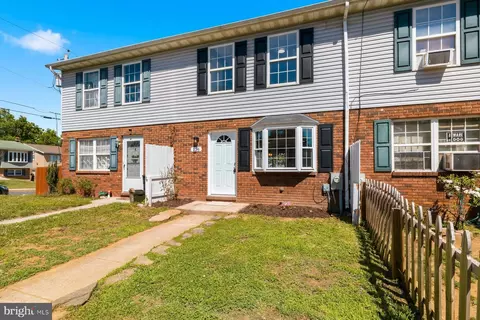 176 S Court St, Westminster, MD 21157