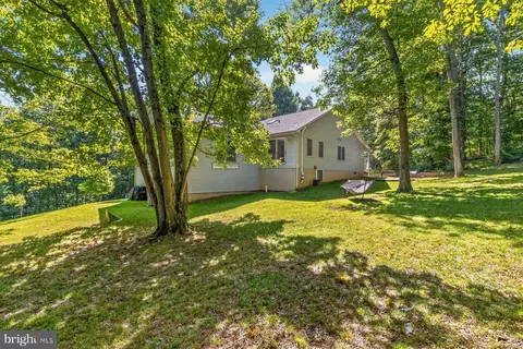 Exterior - 415 Dutrow Rd, Westminster, MD 21157 photo 6 of 7