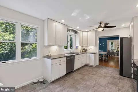 Kitchen - 415 Dutrow Rd, Westminster, MD 21157 photo 2 of 3