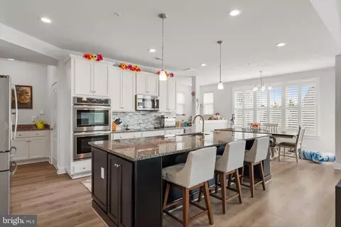 6 Henry House Cir, Taneytown, MD 21787