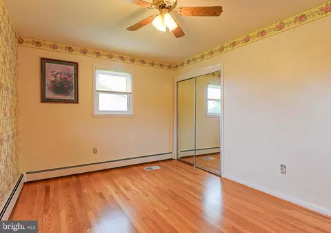 Bedroom - 313 Wayne Ave, Westminster, MD 21157 photo 5 of 6