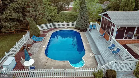 Exterior - 313 Wayne Ave, Westminster, MD 21157 photo 6 of 7