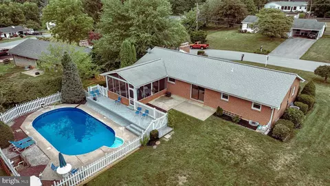 View/Area - 313 Wayne Ave, Westminster, MD 21157 photo 1 of 2
