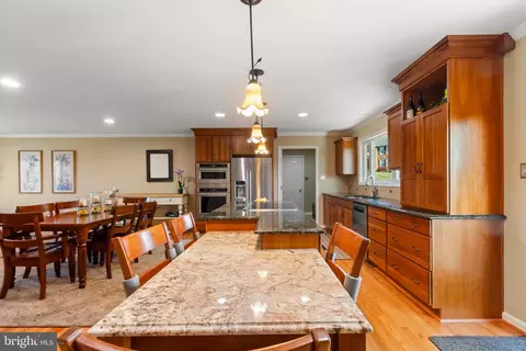 Kitchen - 3206 Eves Way, Hampstead, MD 21074 photo 2 of 6