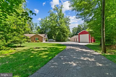Exterior - 2597 Braddock Rd, Mount Airy, MD 21771 photo 3 of 16