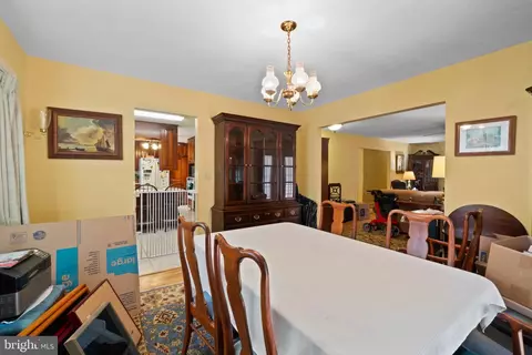 Dining - 2597 Braddock Rd, Mount Airy, MD 21771 photo 1 of 3