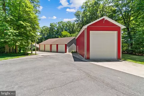 Exterior - 2597 Braddock Rd, Mount Airy, MD 21771 photo 11 of 16