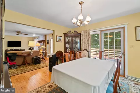 Dining - 2597 Braddock Rd, Mount Airy, MD 21771 photo 3 of 3