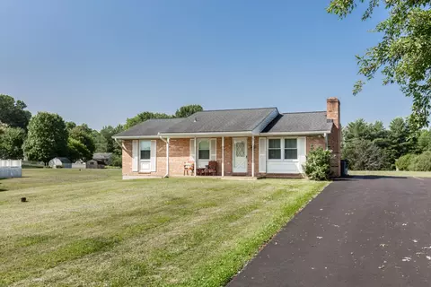 2717 Lawndale Rd, Finksburg, MD 21048