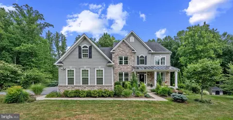 2323 Storm Cat Ct, Eldersburg, MD 21784