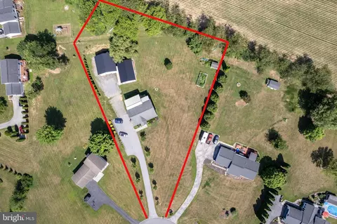 View/Area - 596 Footpath Ct, Westminster, MD 21158 photo 5 of 11